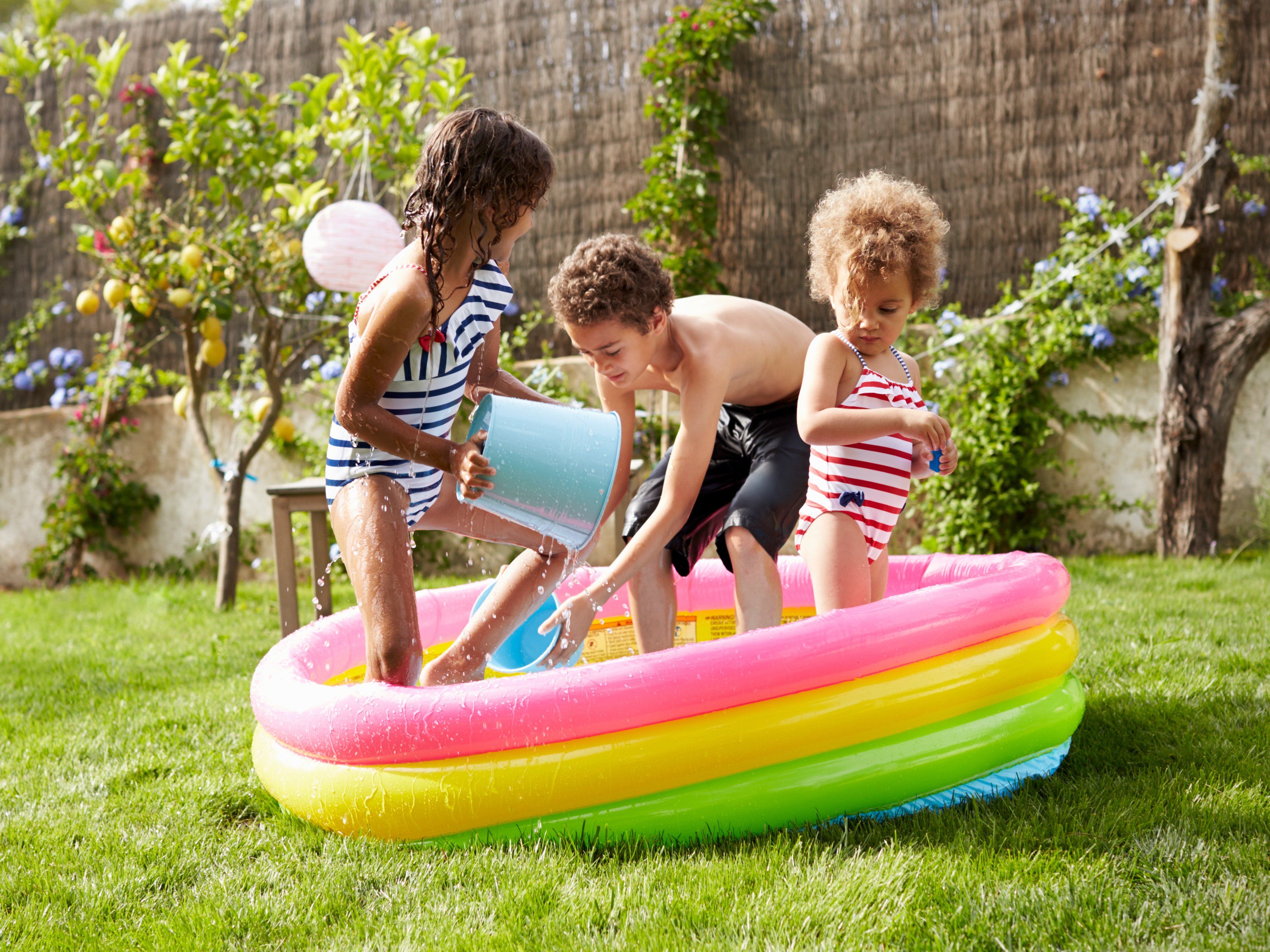 Ertrinkungsgefahr durch Gartenpool