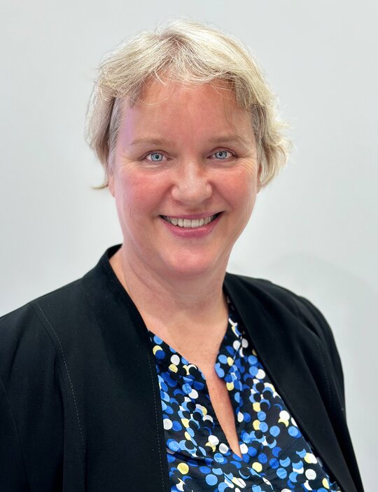 Dr. Susanne Woelk, Geschäftsführerin